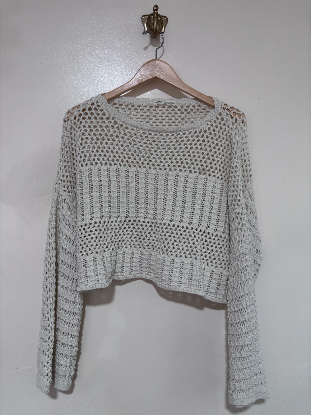 Pull&Bear Cream Open-Knit Cropped Crewneck‎ Sweater